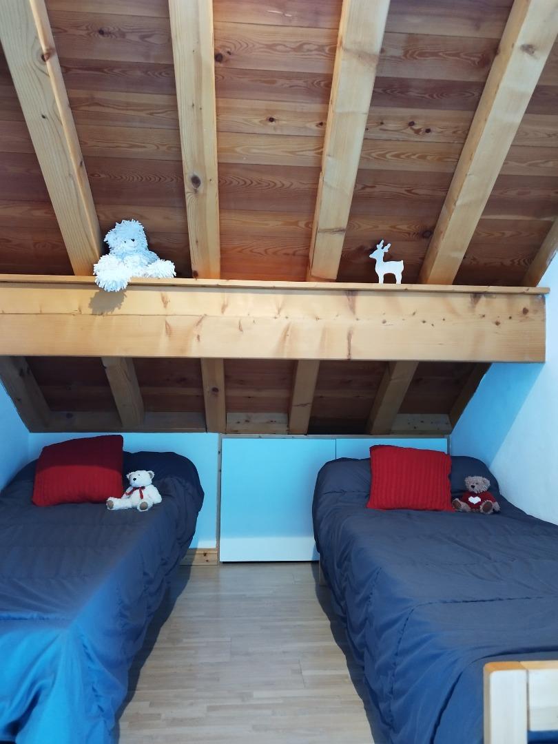 Deuxième chambre pour 2 personnes (2X80cm) OU (1X160cm)