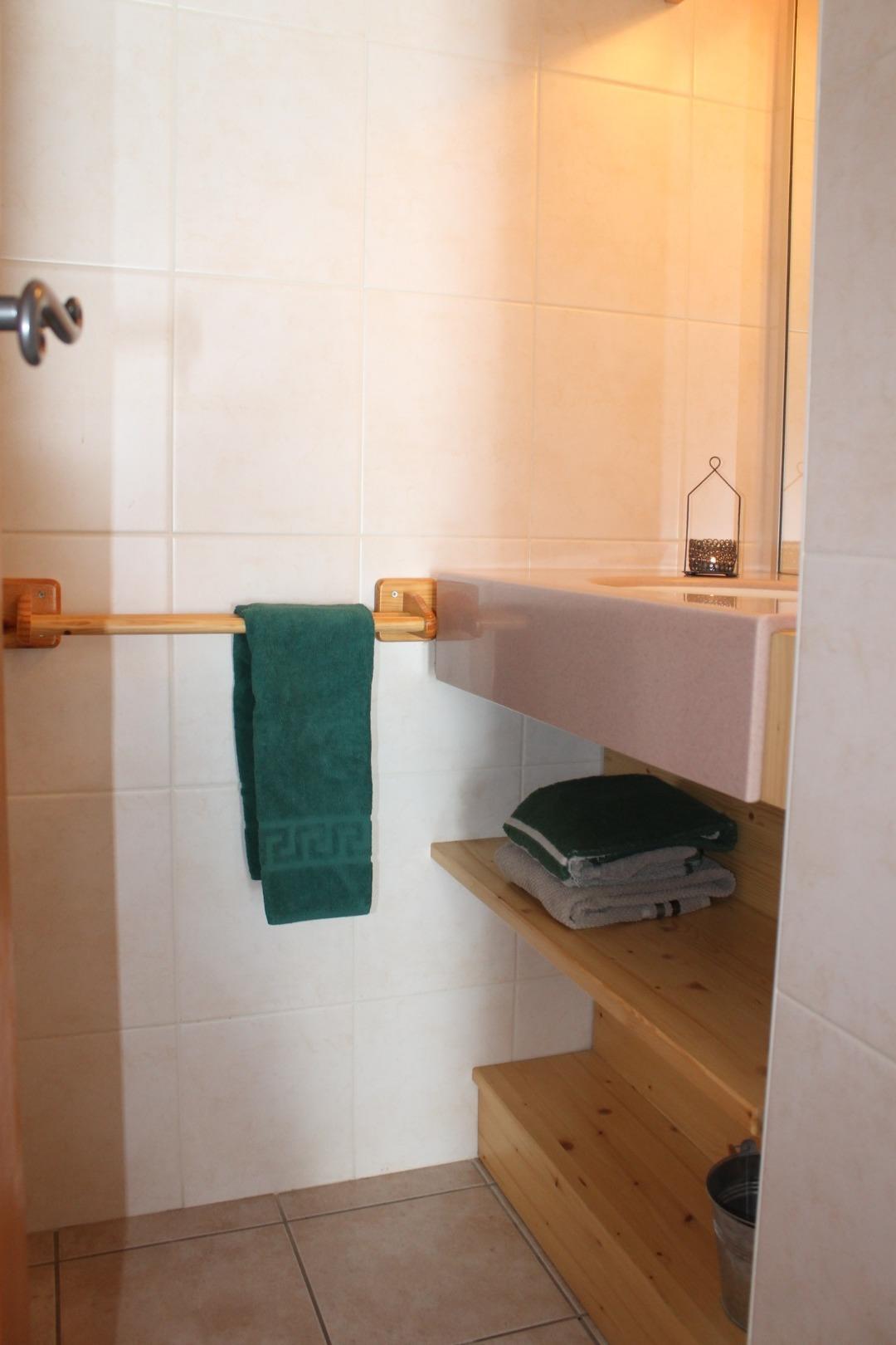 salle de douche + deuxième WC indépendant